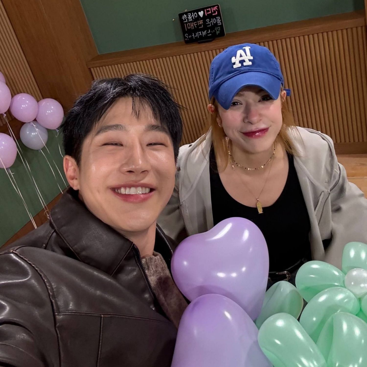 Behind-the-scenes cut of Jinjin (ASTRO)