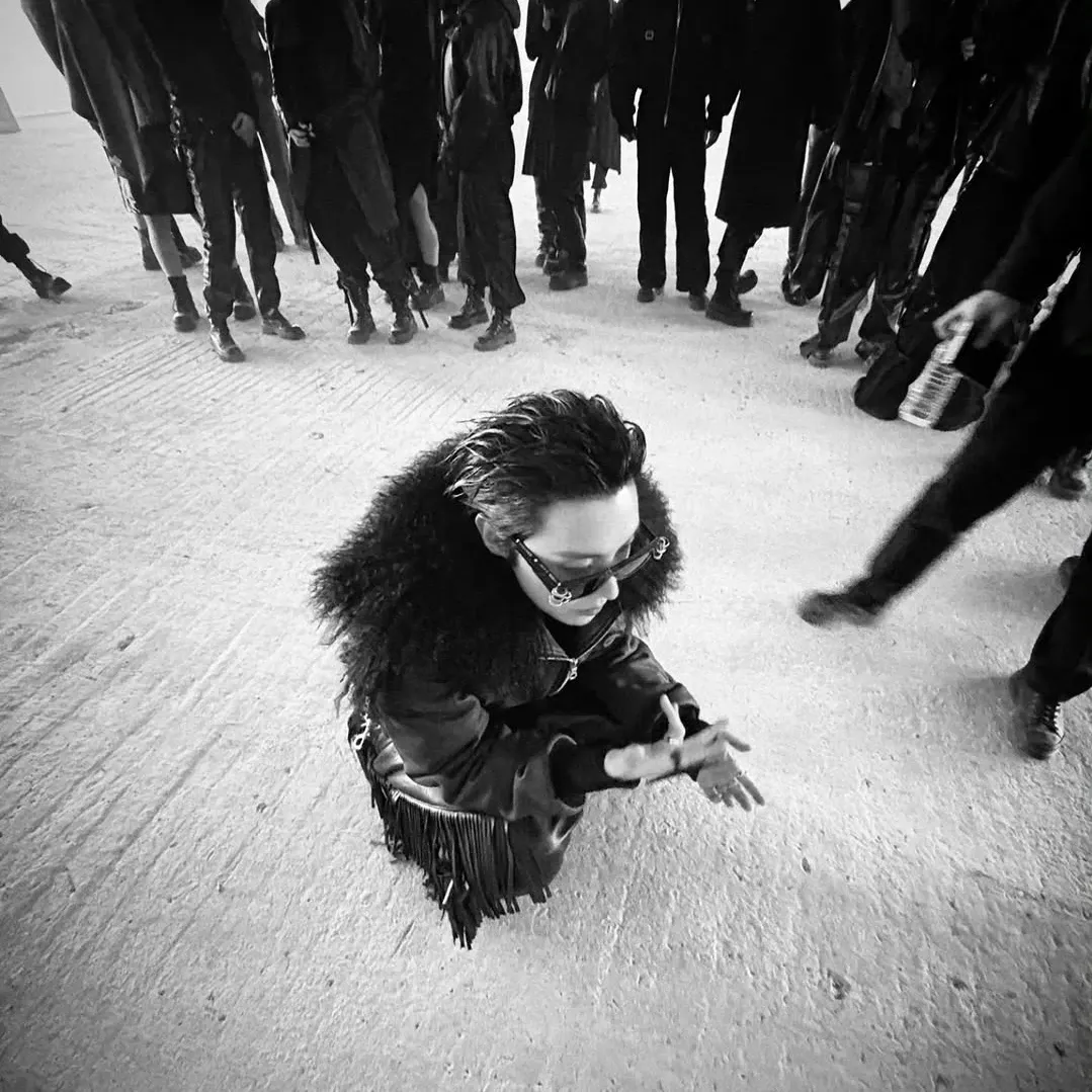 Foto terbaru j-hope (BTS)