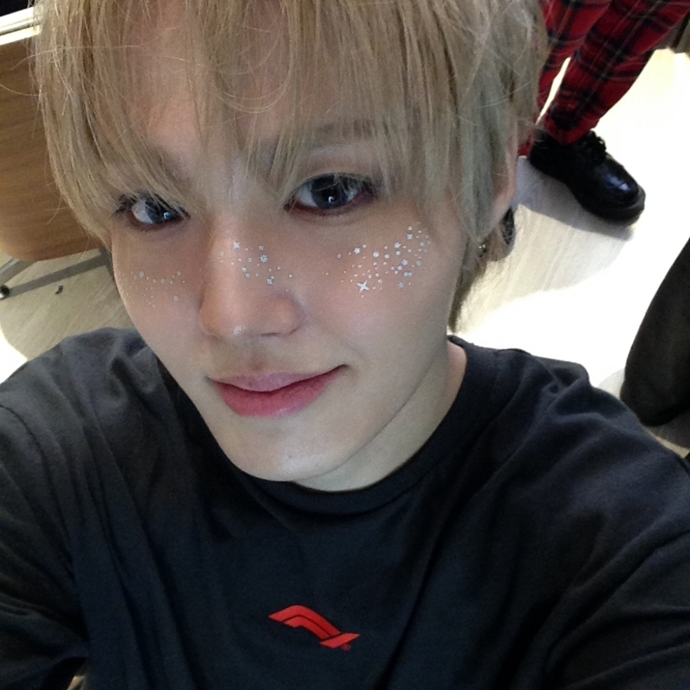 Latest photo of Doyoung (TREASURE)