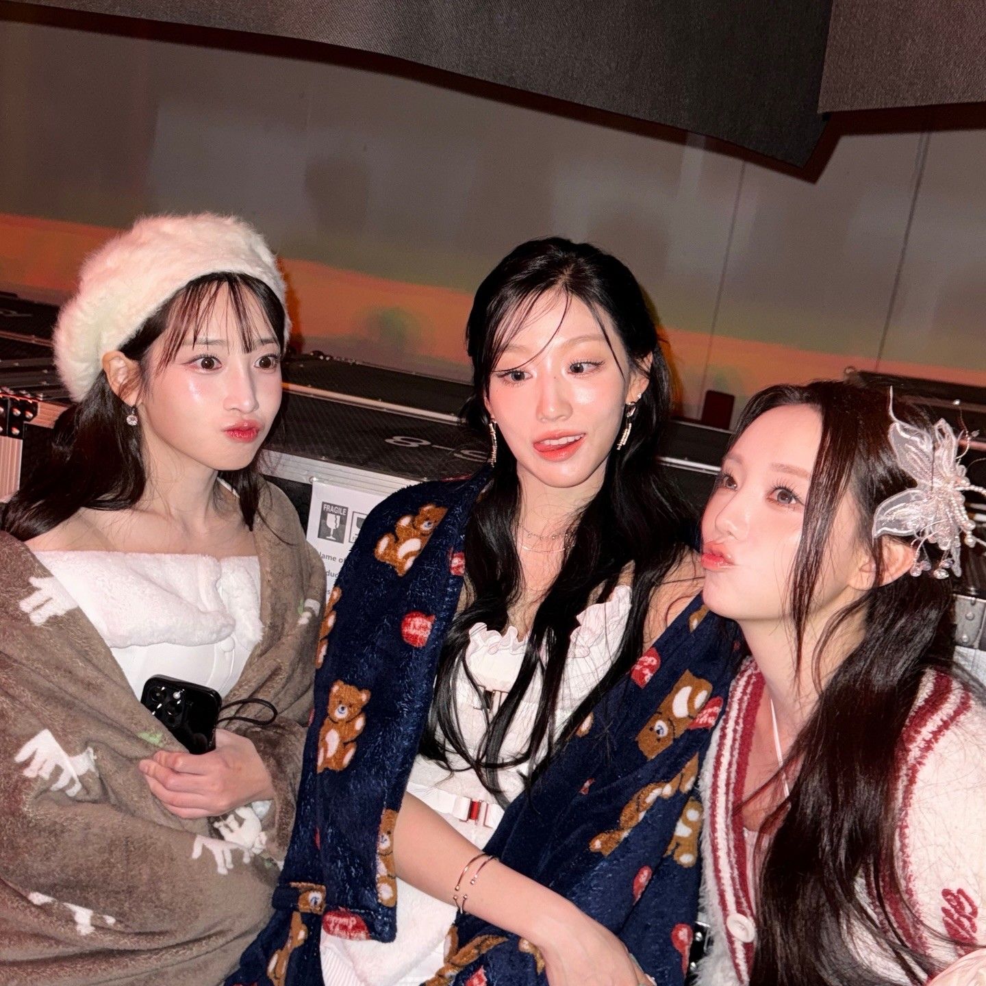 러블리즈 최근 활동샷