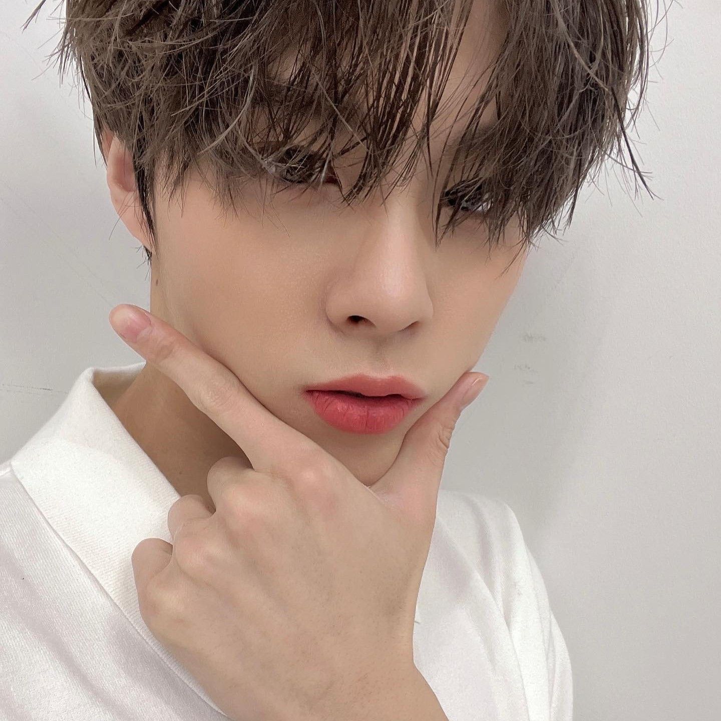 A moment captured by Kim Wooseok's fan