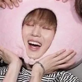 하성운의 최신 사진