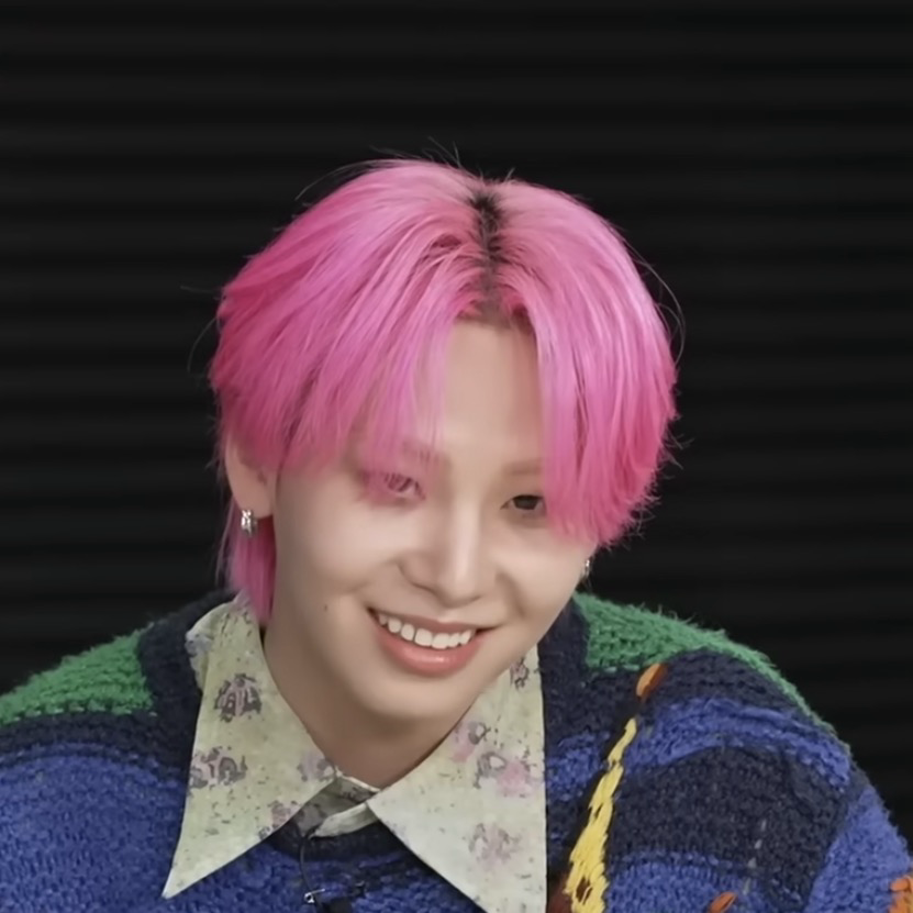 Recent activity shot of Kawashiri Ren (JO1)