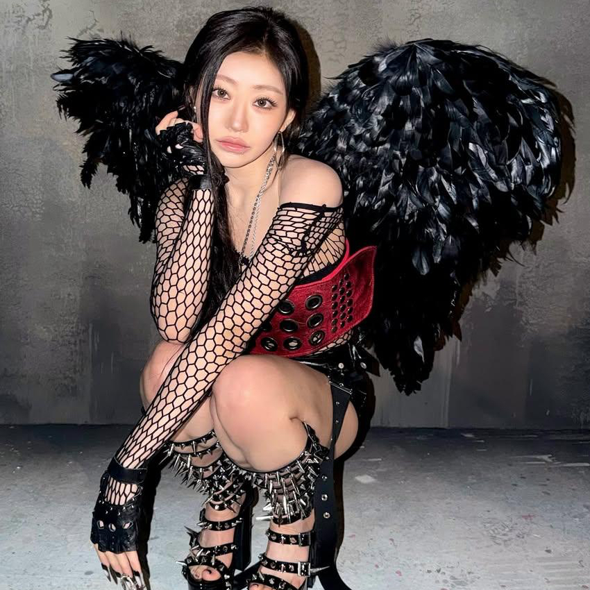 A moment captured by Julie (KISS OF LIFE)'s fan