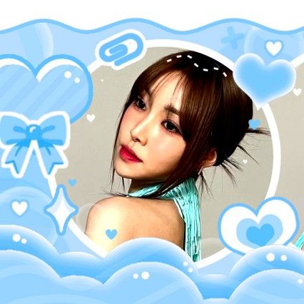 A moment captured by Yuju (GFRIEND)'s fan