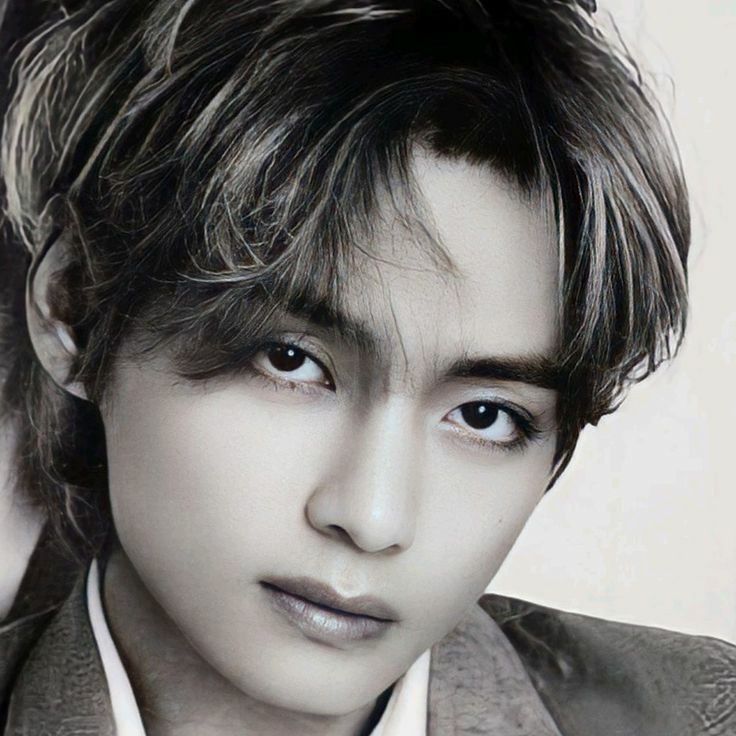 뷔 (방탄소년단) 최근 활동샷