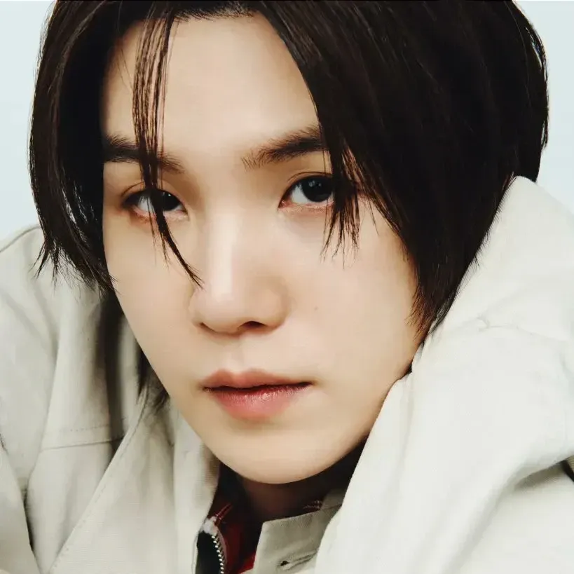 Latest photo of SUGA (BTS)
