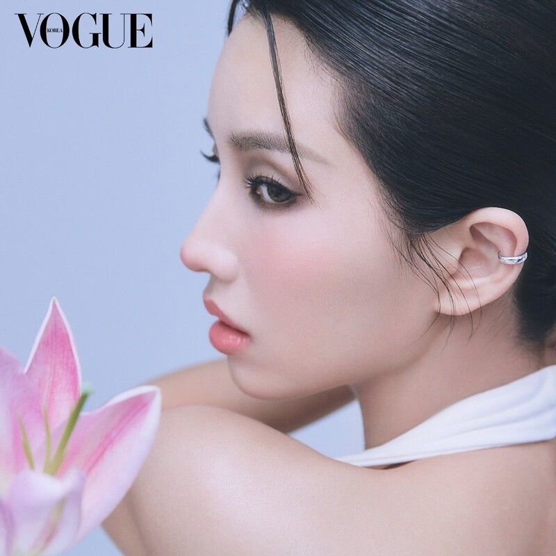 Behind-the-scenes cut of Soyeon (i-dle)