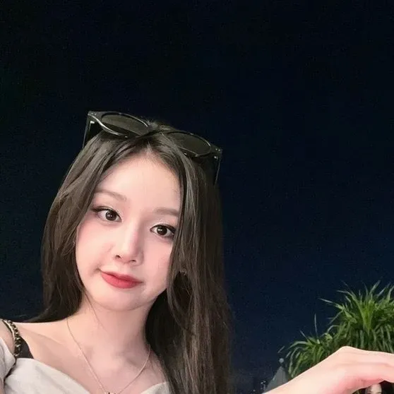 Latest photo of Pharita (BABYMONSTER)