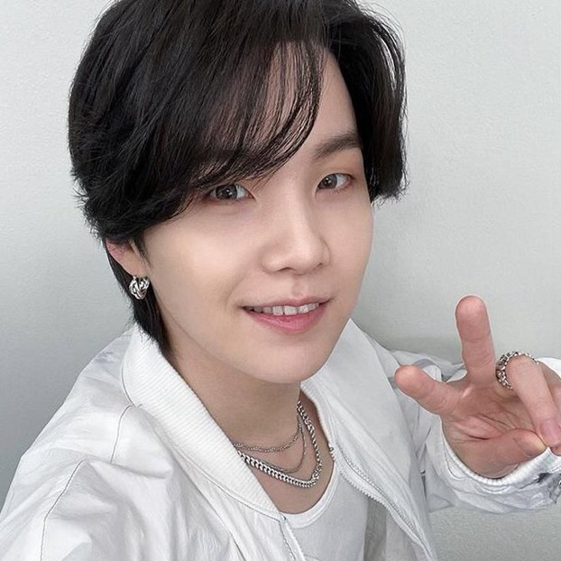 슈가 (방탄소년단)의 최신 사진