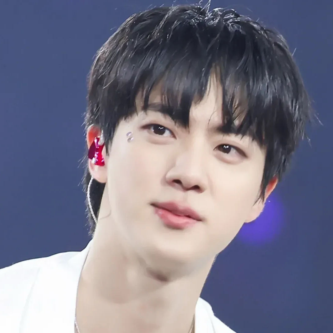 Potret di balik layar Jin (BTS)