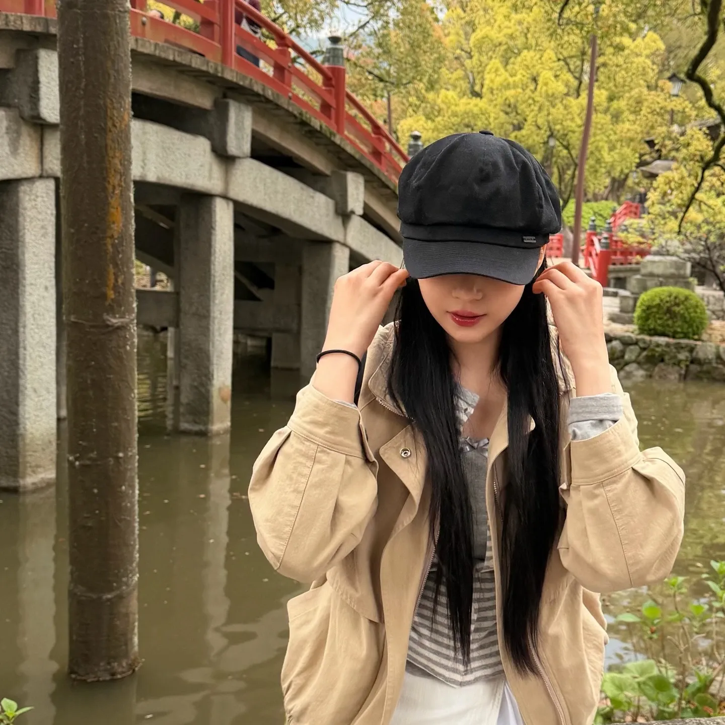 Momen yang diabadikan oleh penggemar VIVIZ