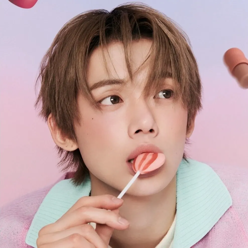 Foto aktivitas terbaru Yeonjun (TOMORROW X TOGETHER)