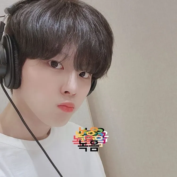 김우석의 비하인드 컷