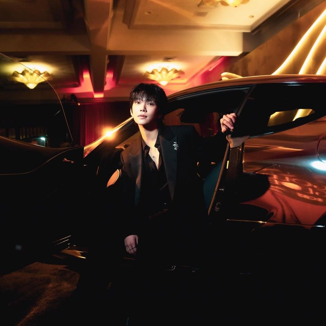 A moment captured by Joshua (SEVENTEEN)'s fan