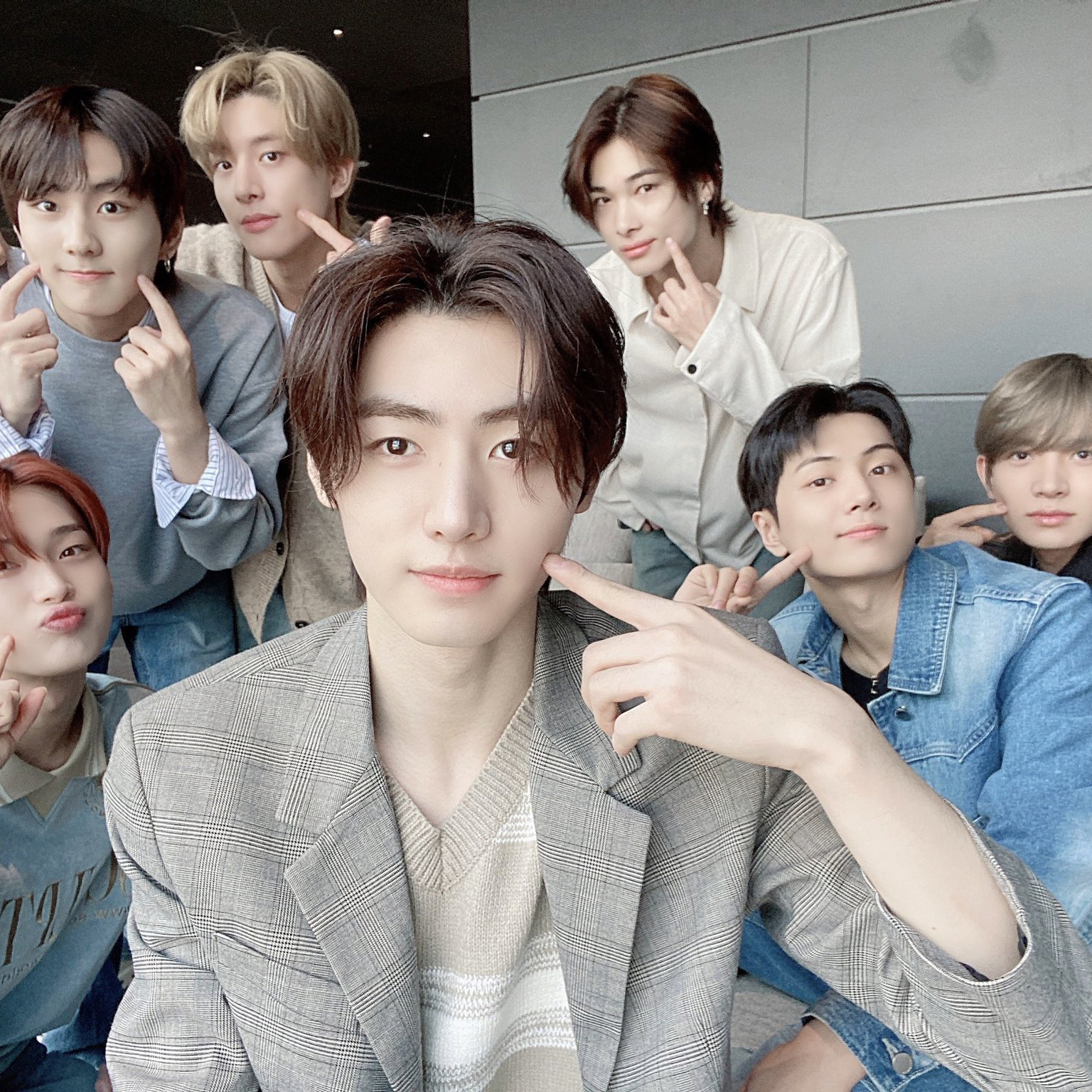 ENHYPEN의 최신 사진