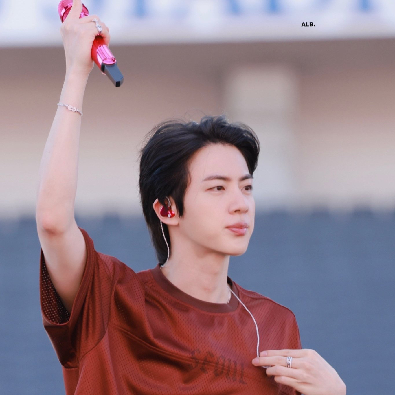 Potret di balik layar Jin (BTS)