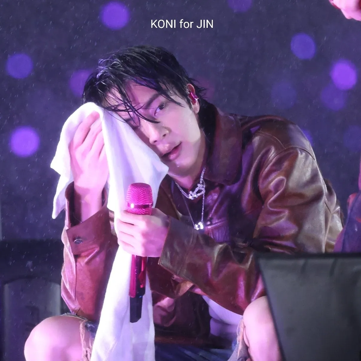 Potret di balik layar Jin (BTS)