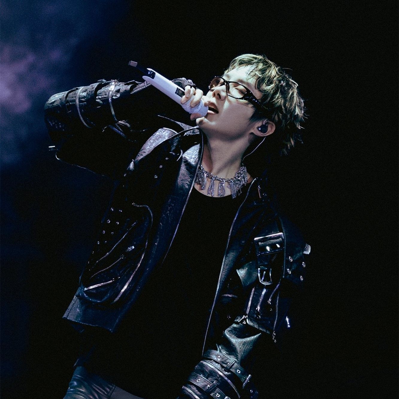 J-hope (防彈少年團)的幕後花絮