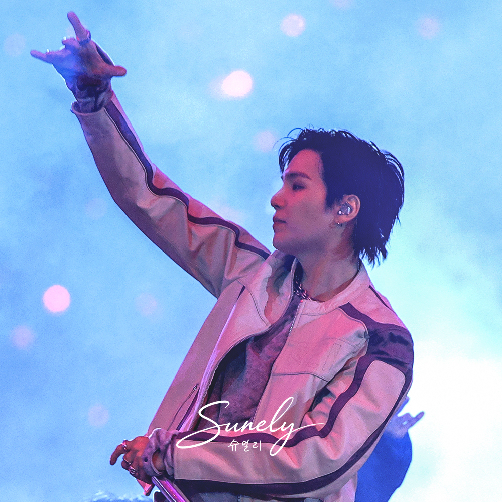 Latest photo of SUGA (BTS)