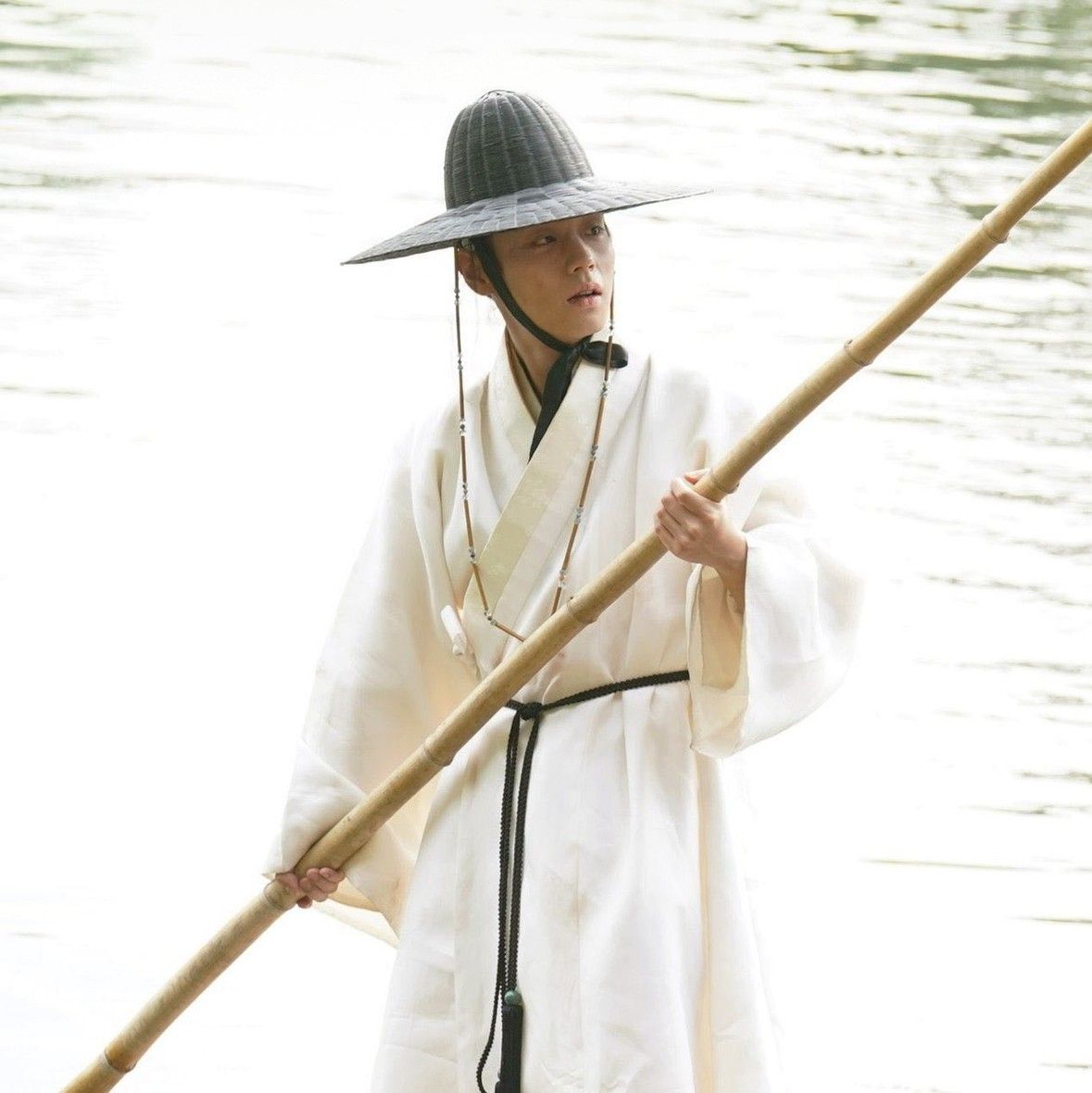 박지훈의 비하인드 컷