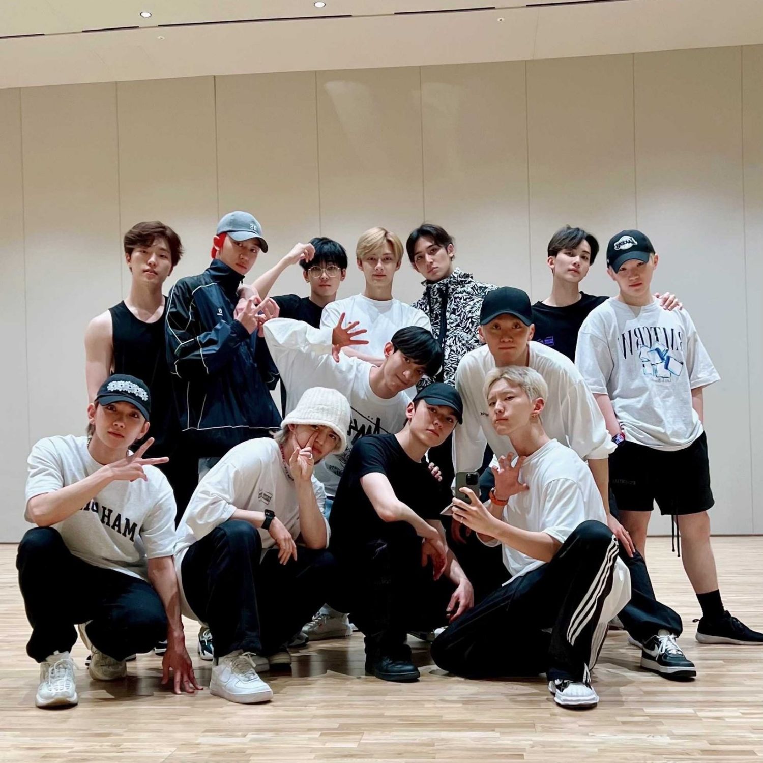 세븐틴 최근 활동샷