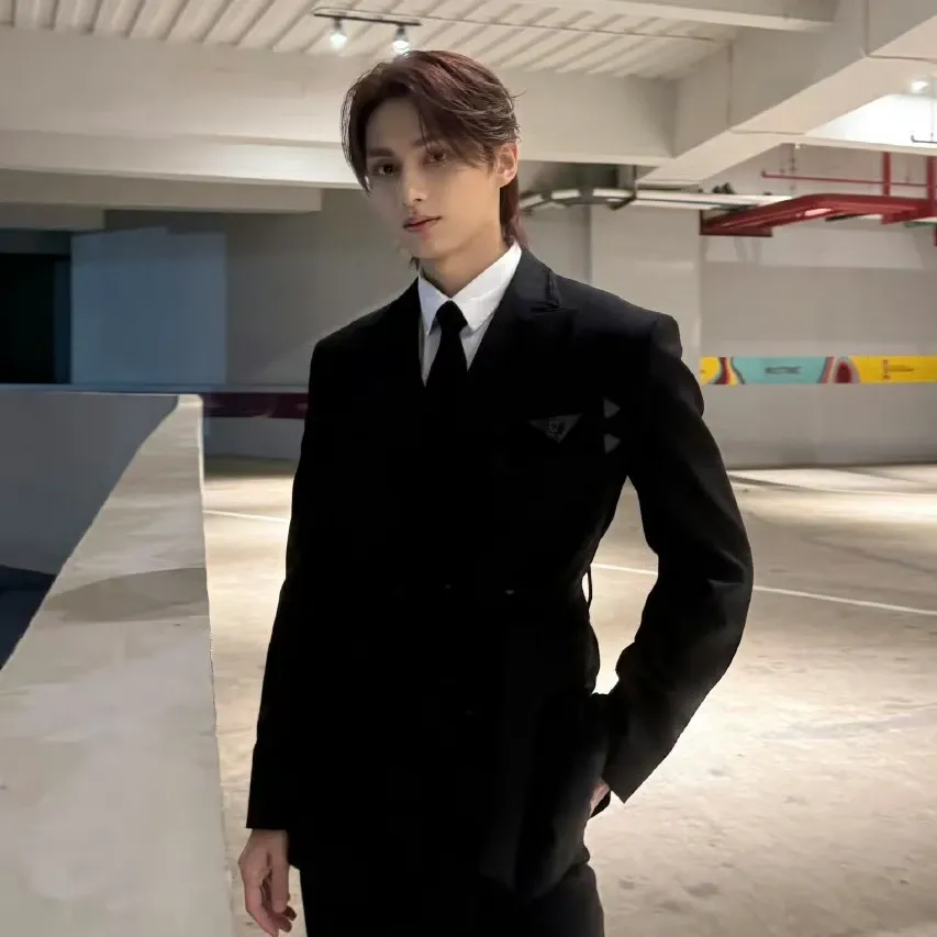 Behind-the-scenes cut of Jun (SEVENTEEN)