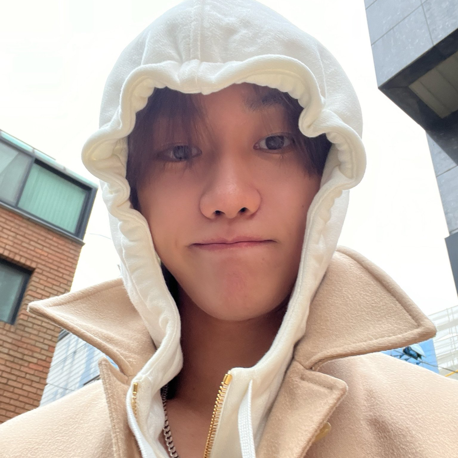 Recent activity shot of The 8 (SEVENTEEN)