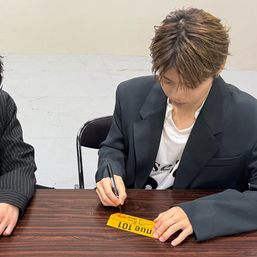 Recent activity shot of Fujimaki Kyosuke (INI)