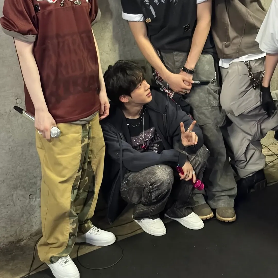 진 (방탄소년단) 최근 활동샷