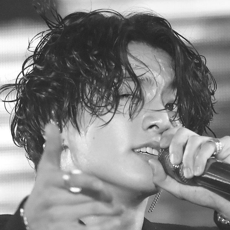 Latest photo of Jungkook (BTS)