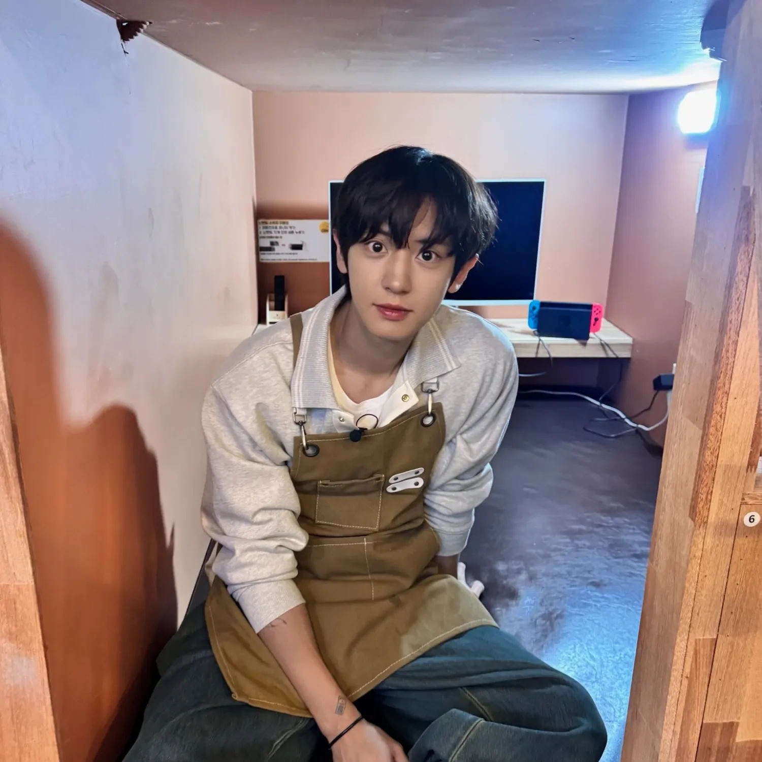 찬열 (EXO)의 비하인드 컷