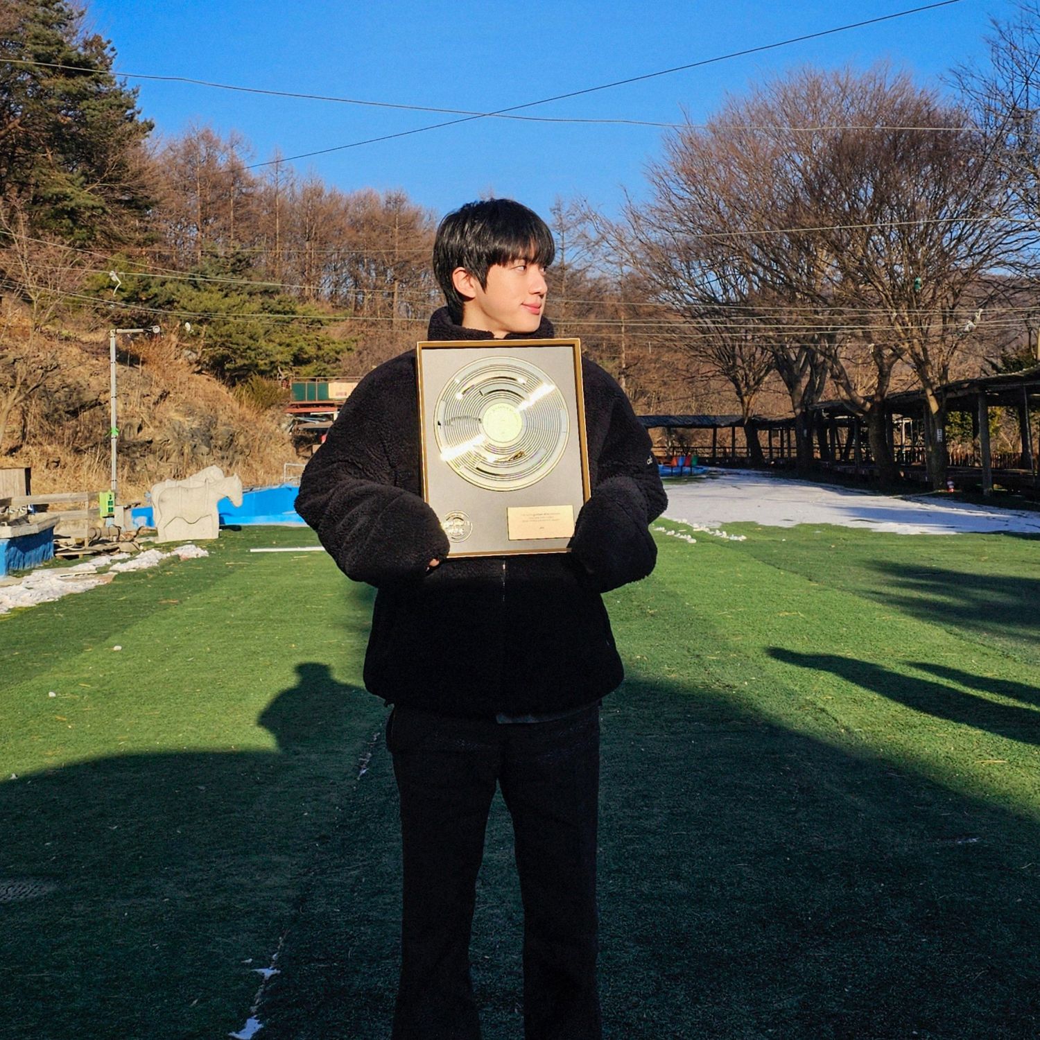 Foto terbaru Jin (BTS)