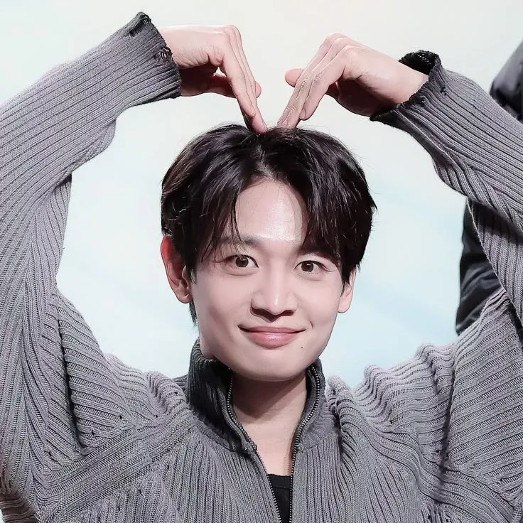 Latest photo of Minho (SHINee)