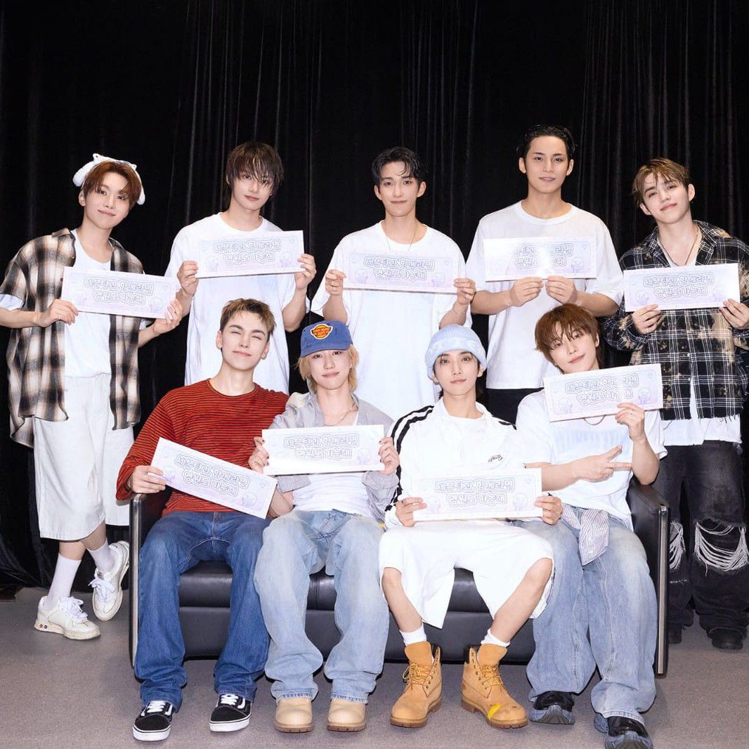SEVENTEEN的最新活動照片