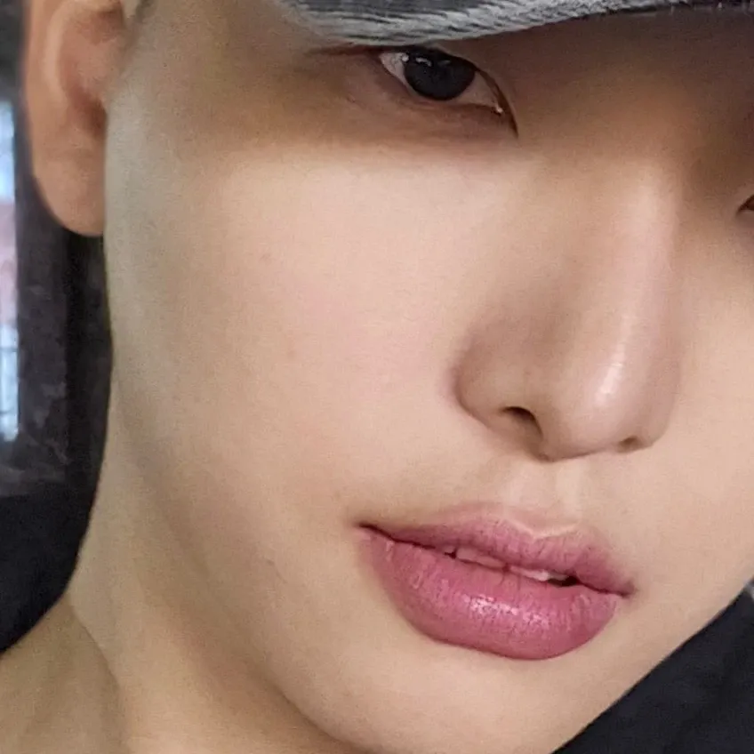 A moment captured by Seoho (ONEUS)'s fan