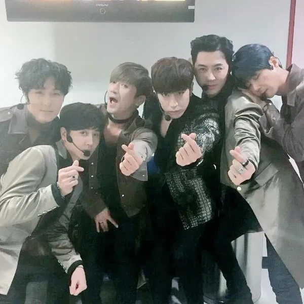 Best moment chosen by SHINHWA fandom