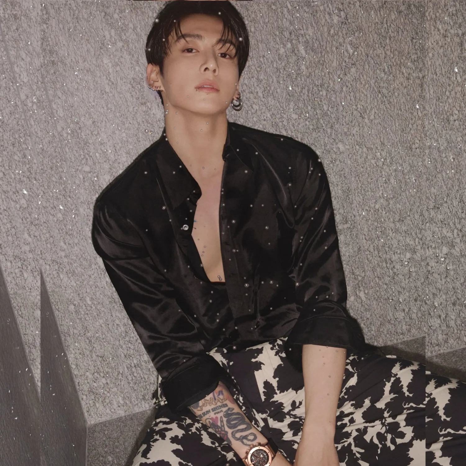 Foto aktivitas terbaru Jungkook (BTS)
