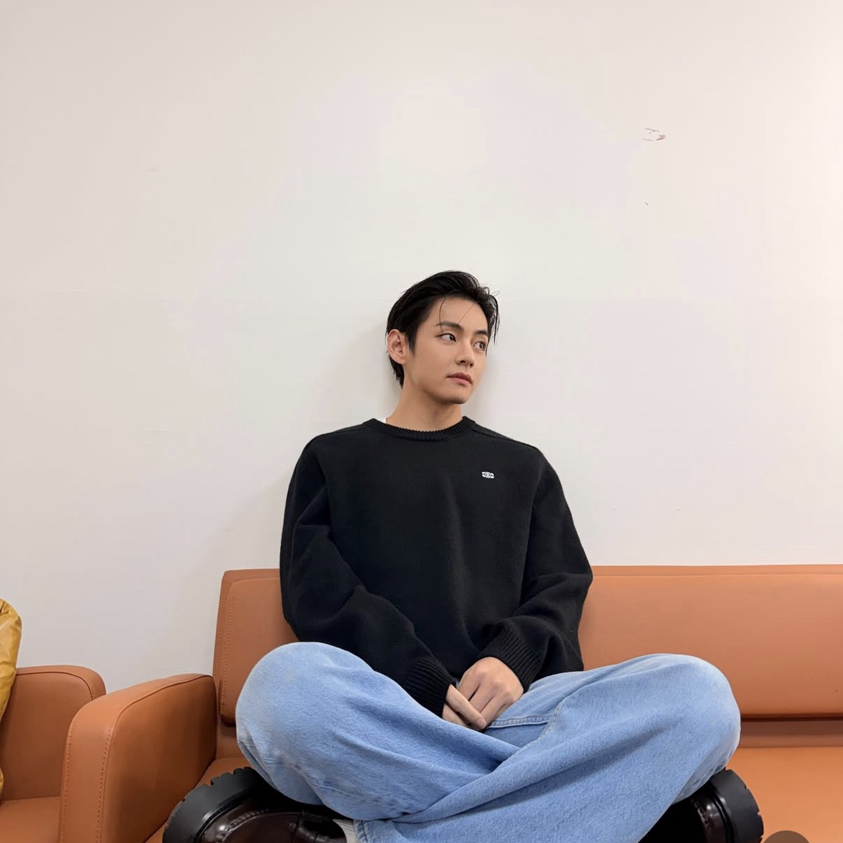 V (防弹少年团)的最新活动照片