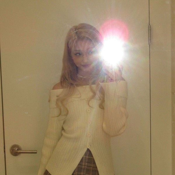 Shining profile picture of Gehlee (UNIS) on today's Choeaedol