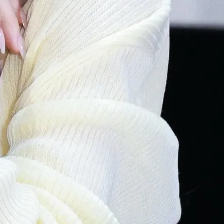 Latest photo of Chaeryeong (ITZY)