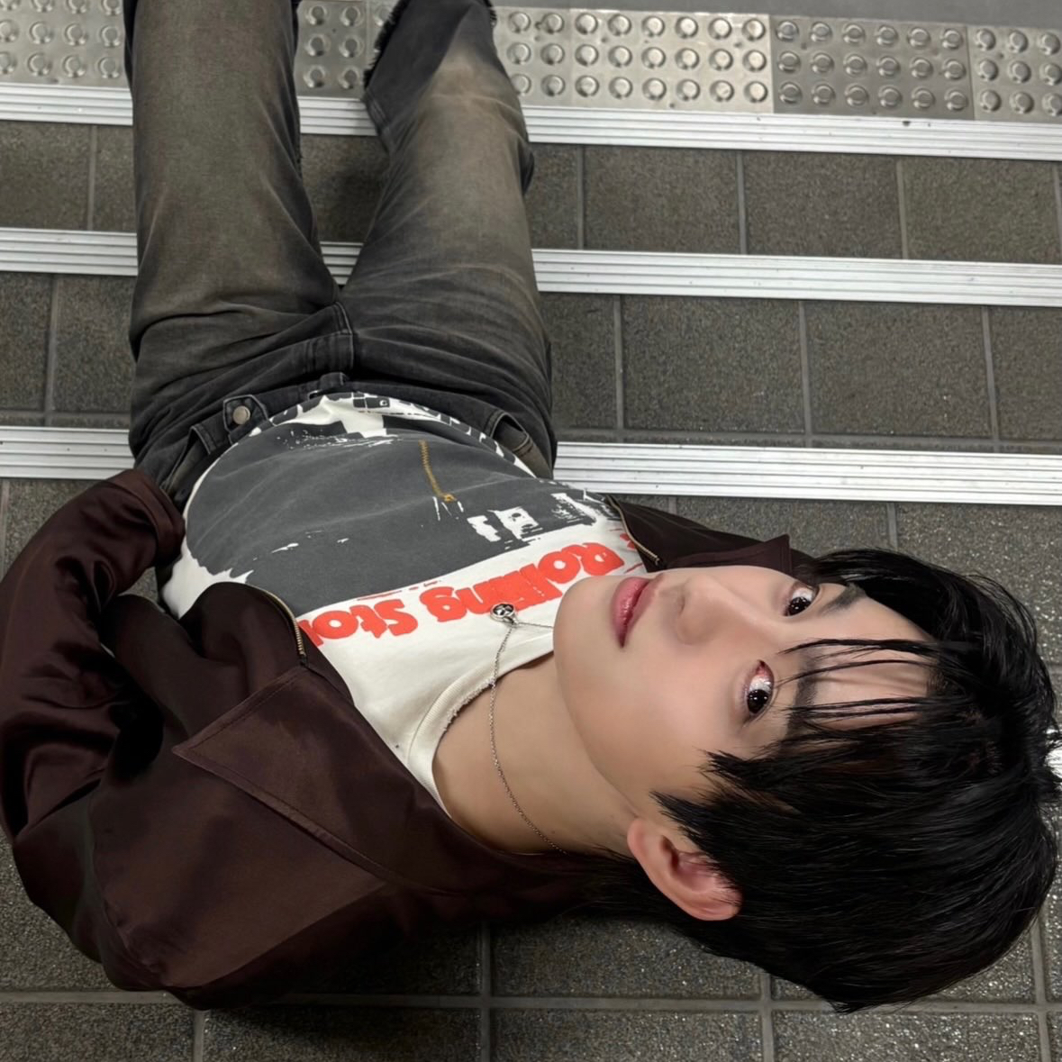 Latest photo of Jinyoung (GOT7)