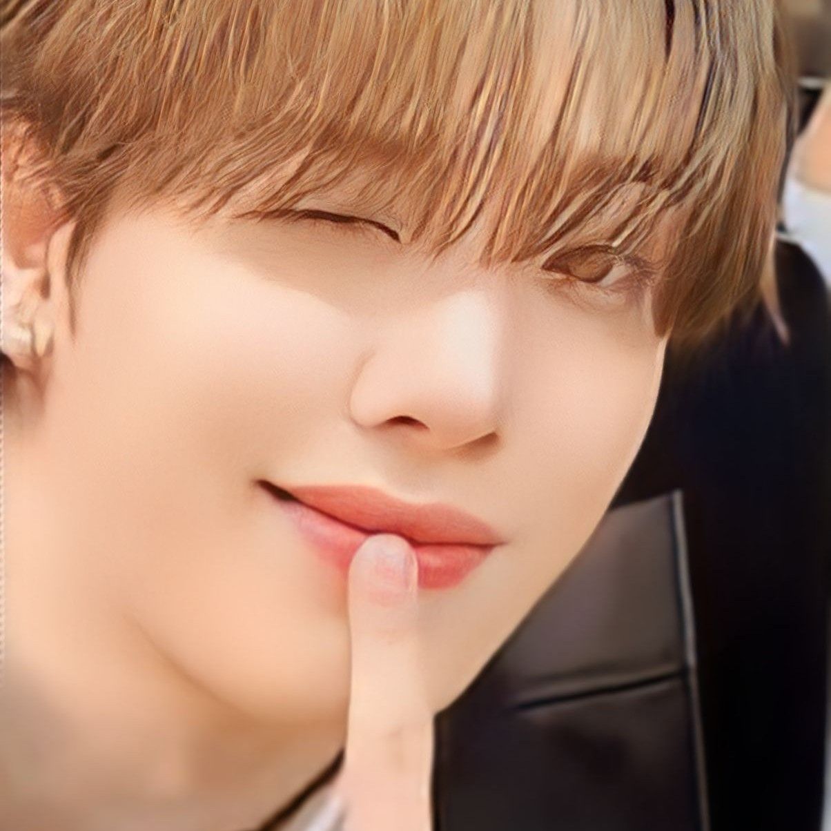 Behind-the-scenes cut of KAZUTA (n.SSign)