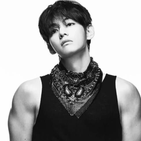 뷔 (방탄소년단) 최근 활동샷