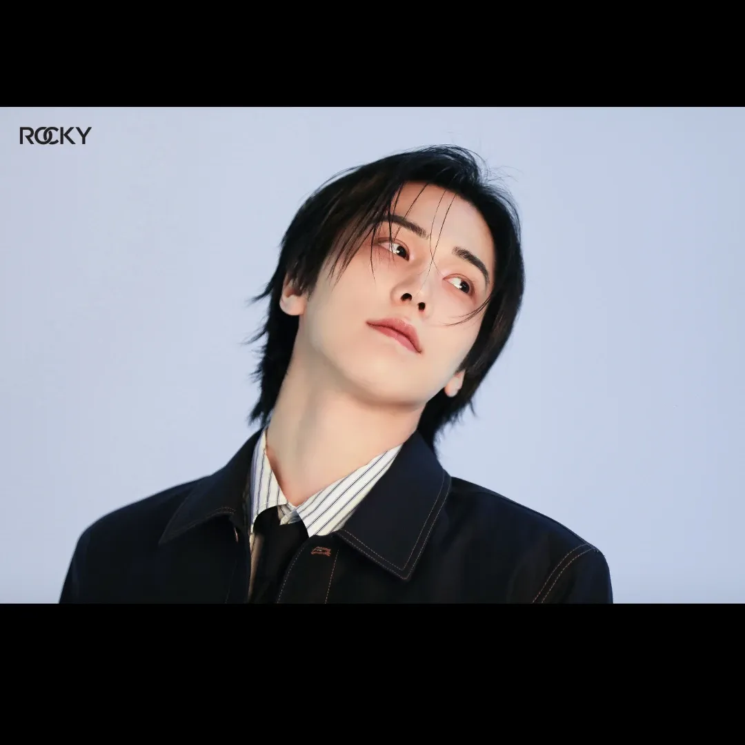 아스트로의 최신 사진