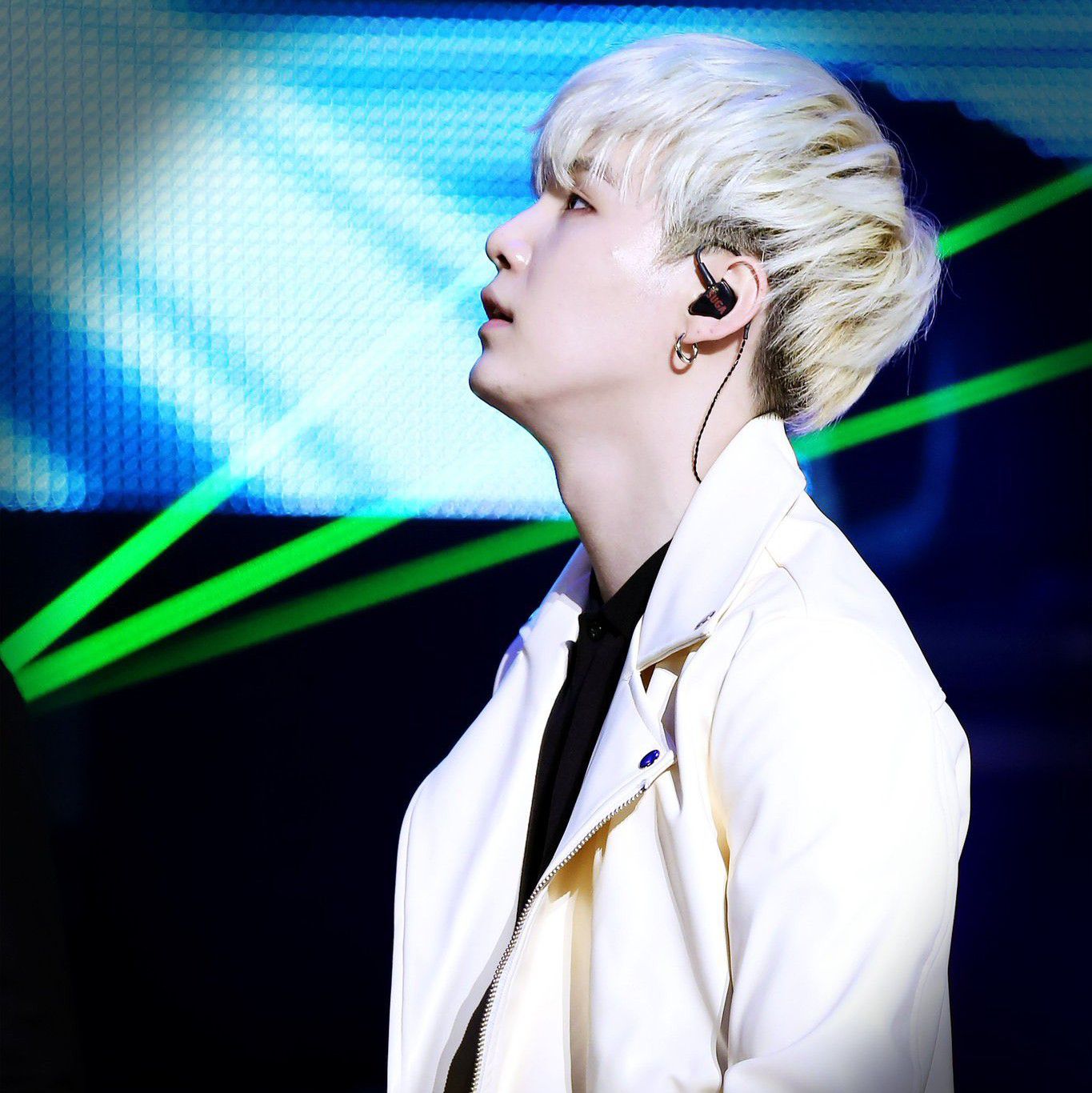 슈가 (방탄소년단)의 최신 사진