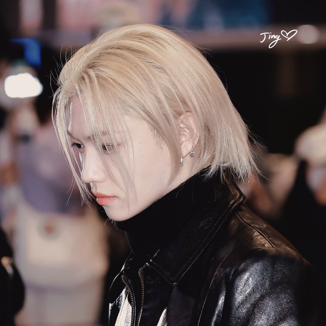 Latest photo of Felix (Stray Kids)