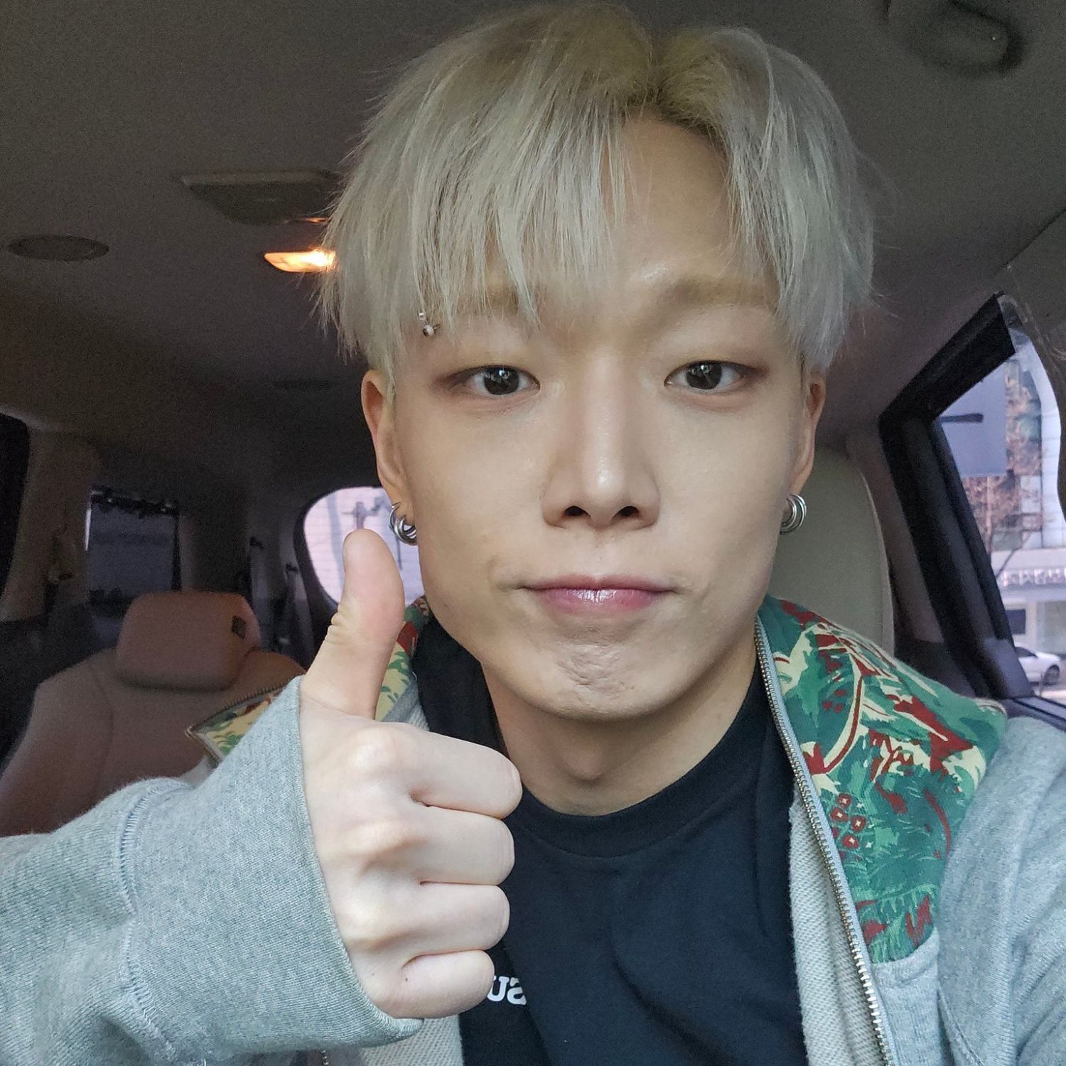 Latest photo of BOBBY (iKON)