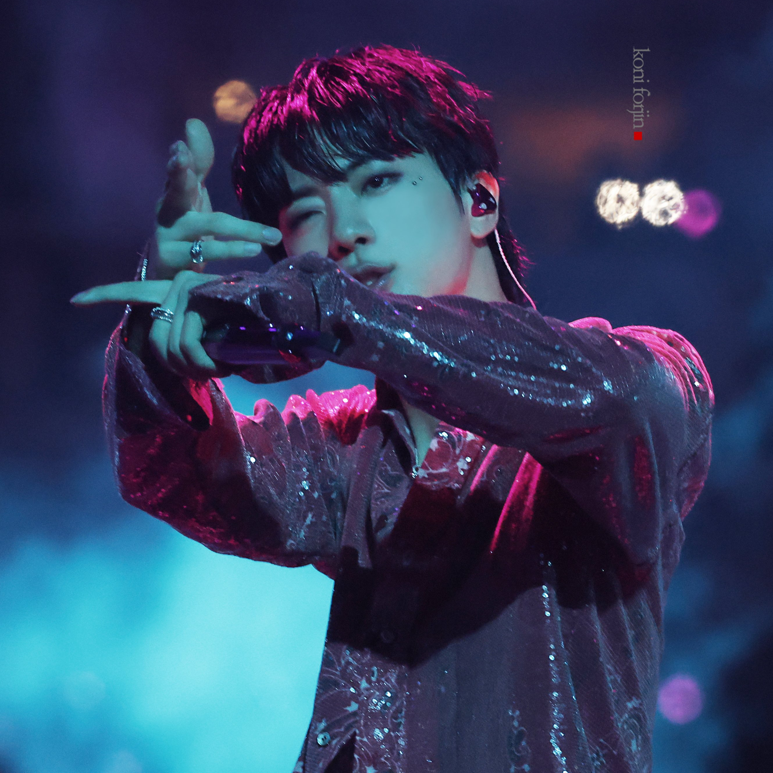 진 (방탄소년단) 최근 활동샷