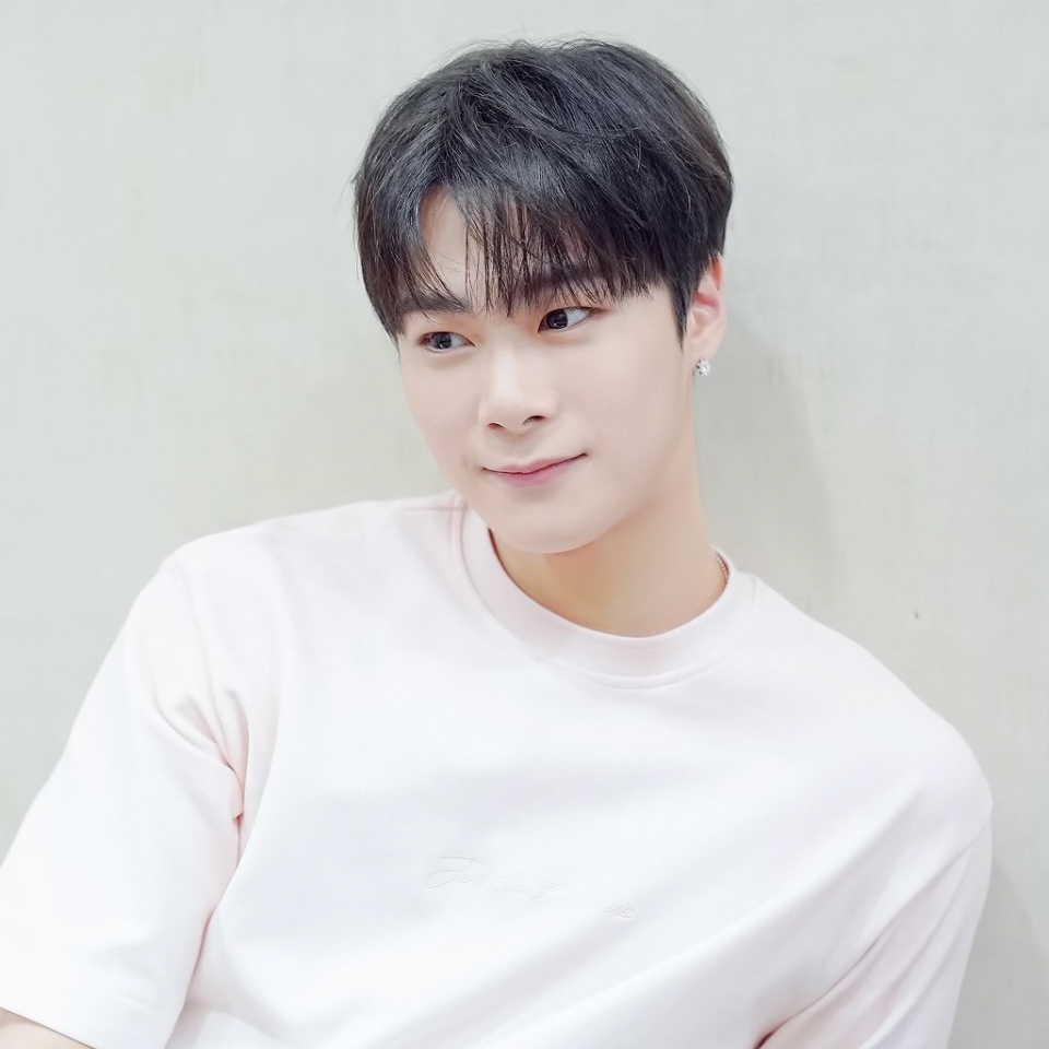 Latest photo of Moonbin (ASTRO)